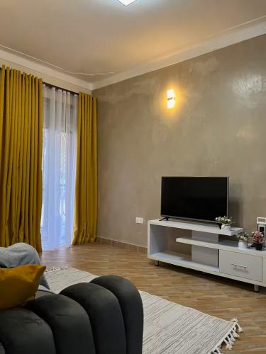 7d4d1064-2e90-4a5d-a2f3-7c3c290d3491